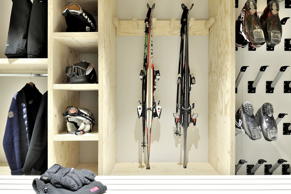 Ski room